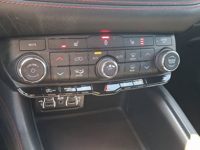 Used 2023 Dodge Durango GT image 15