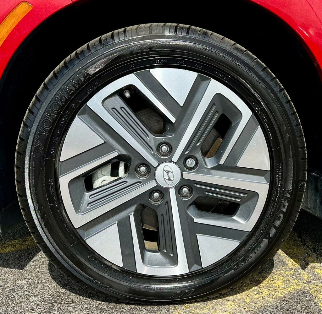 Used 2022 Hyundai Kona SEL w/ Convenience Package FWD image 29