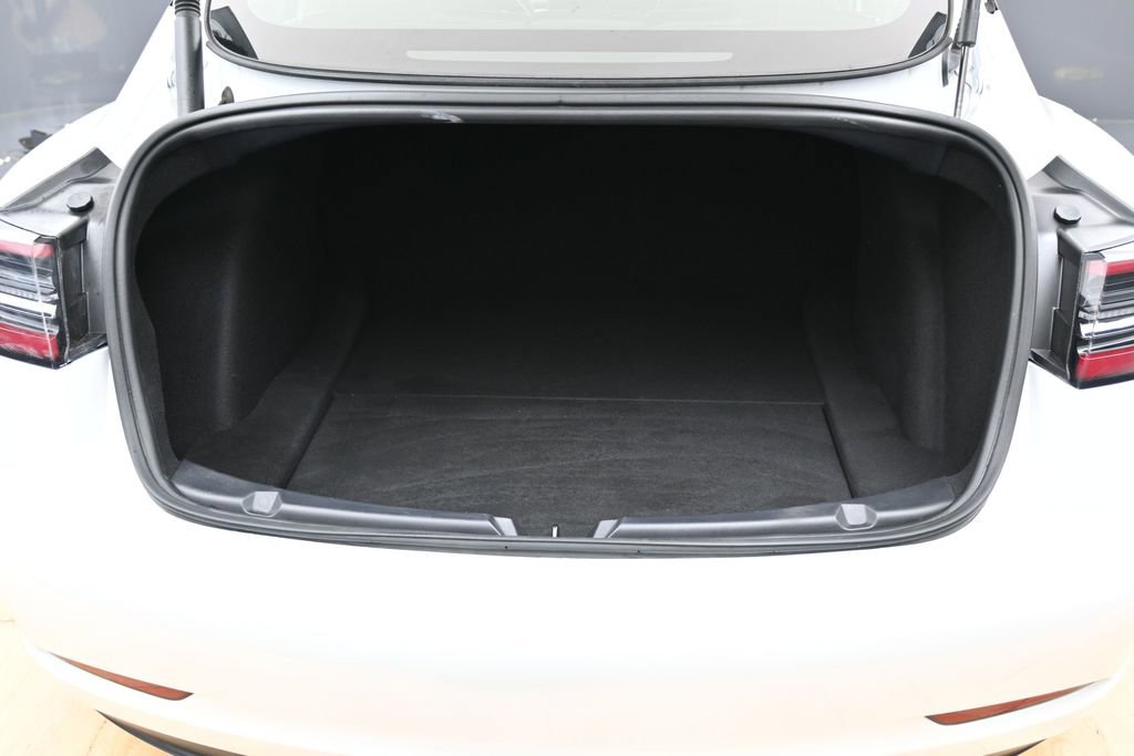 Used 2023 Tesla Model 3 Standard Range RWD image 12