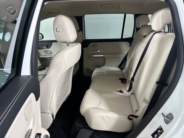 Used 2023 Mercedes-Benz EQB 300 4MATIC w/ Exclusive Package image 24