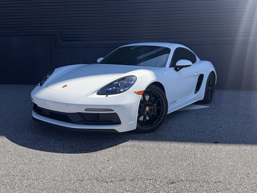 Certified 2024 Porsche 718 Cayman GTS image 6