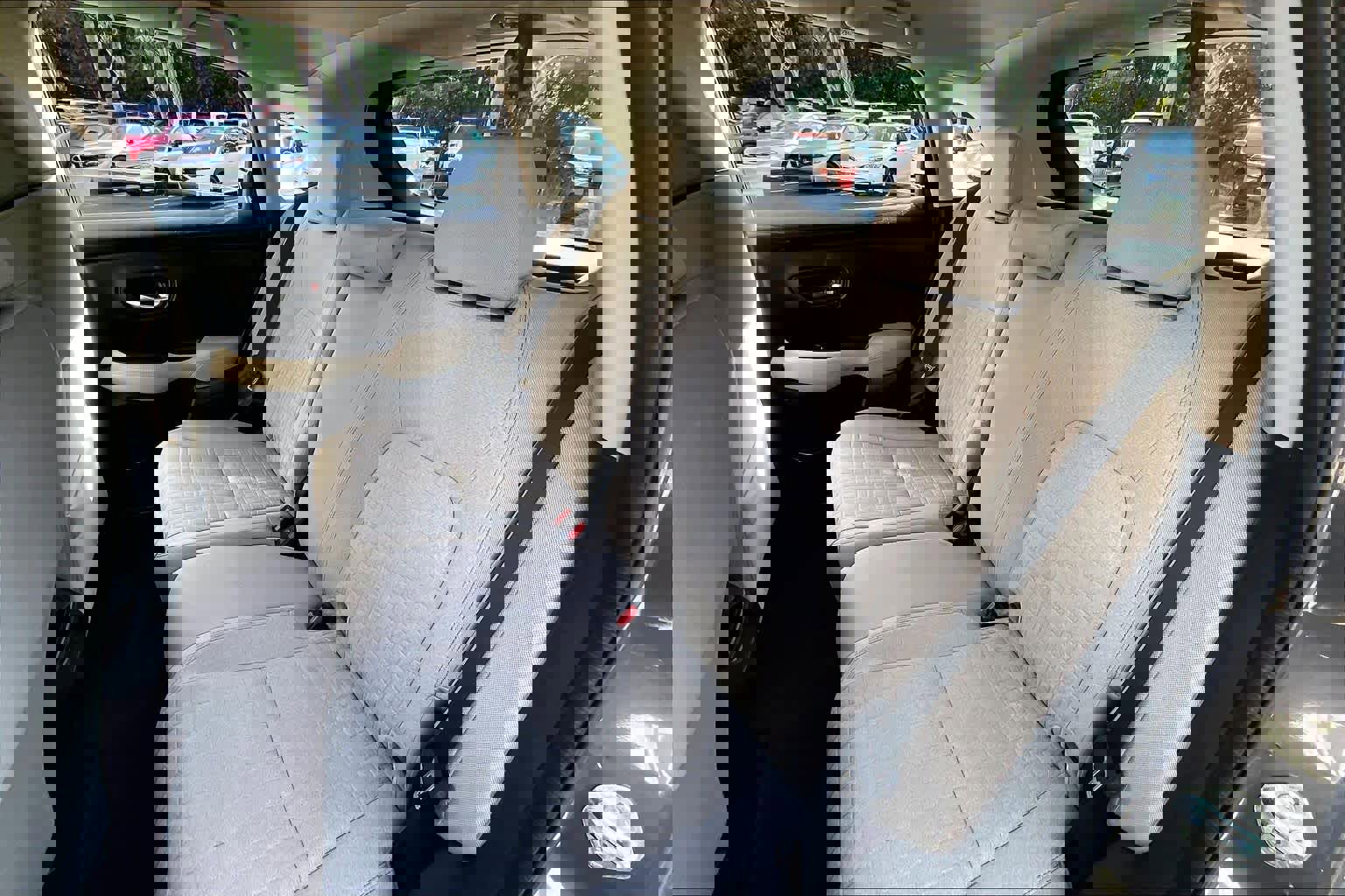 Used 2023 Honda HR-V LX image 19