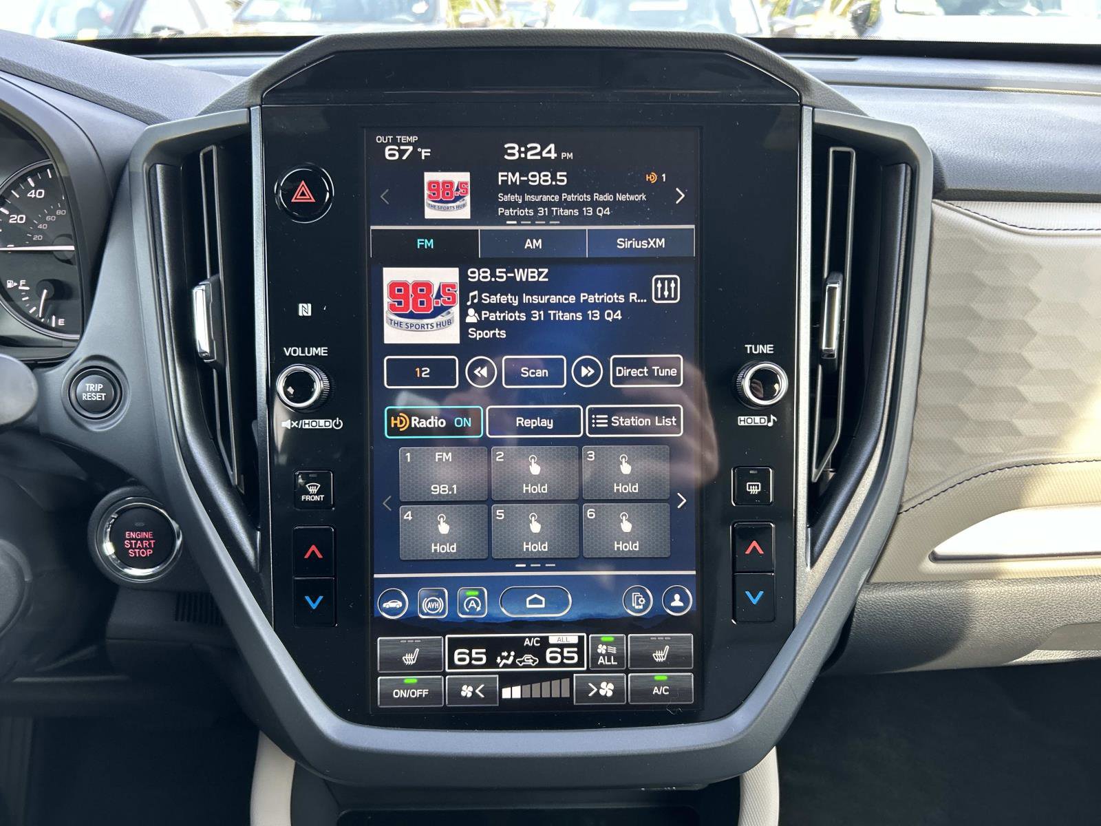 Used 2025 Subaru Forester Premium image 11