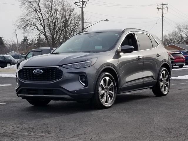 Certified 2023 Ford Escape Platinum w/ Premium Technology Package image 3