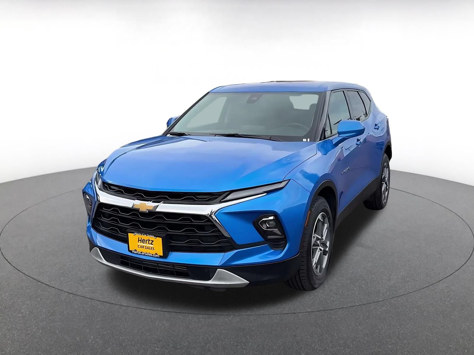 Used 2025 Chevrolet Blazer LT FWD image 6