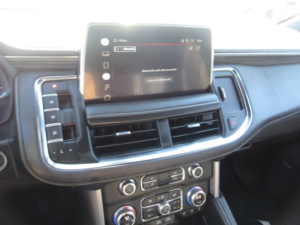 Certified 2022 GMC Yukon SLT w/ SLT Premium Package AWD/4WD image 30