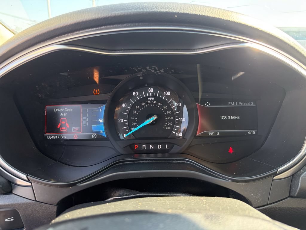Used 2020 Ford Fusion SEL FWD image 18