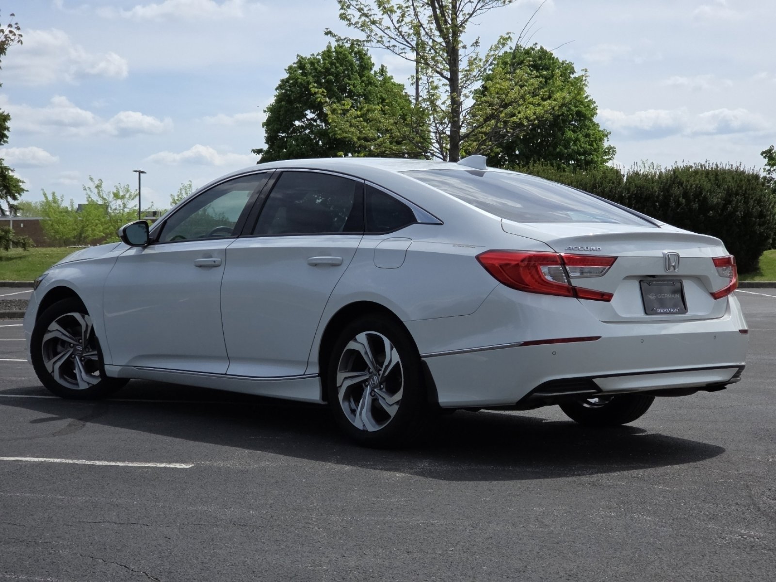 Used 2018 Honda Accord EX image 19