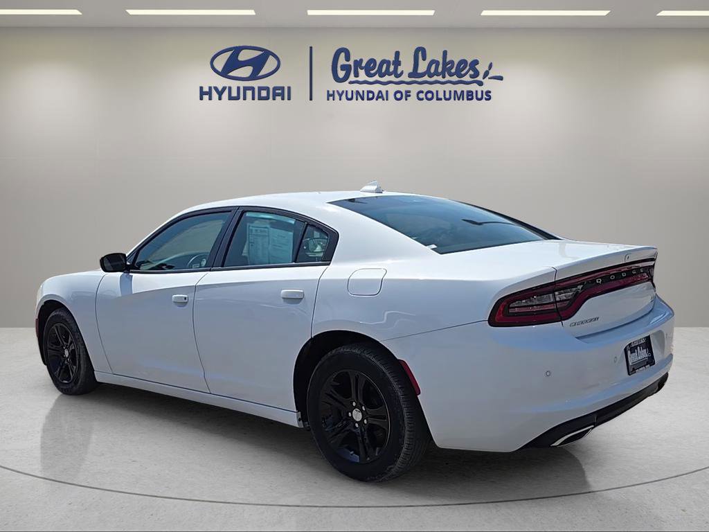 Used 2023 Dodge Charger SXT RWD image 4