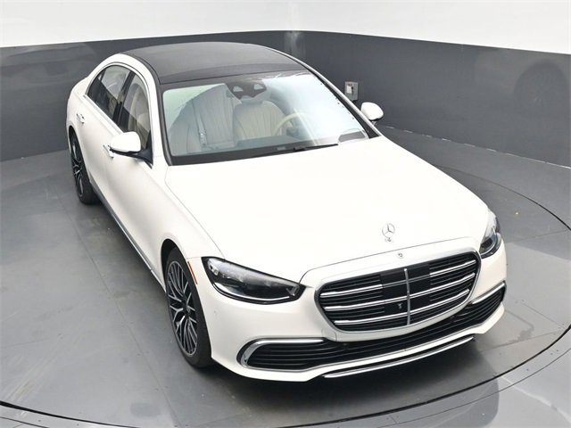 Used 2022 Mercedes-Benz S 580 4MATIC Sedan w/ Rear Seat Package image 45