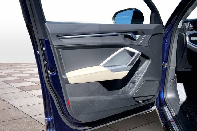 Certified 2025 Audi Q3 2.0T Premium Plus w/ Premium Plus Package image 26