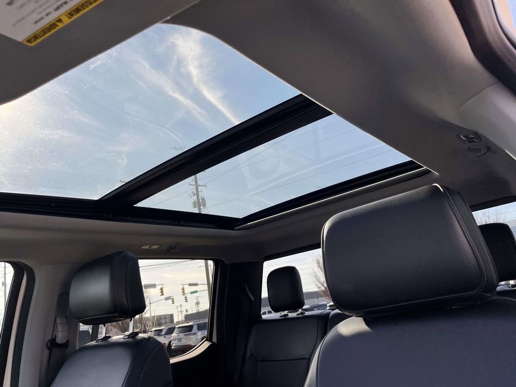 Used 2024 Ford F250 Lariat w/ Sport Appearance Package image 17