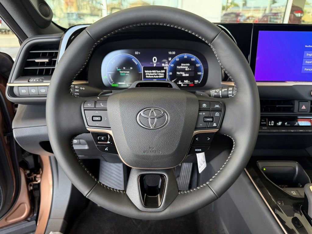 New 2025 Toyota Crown Signia image 21