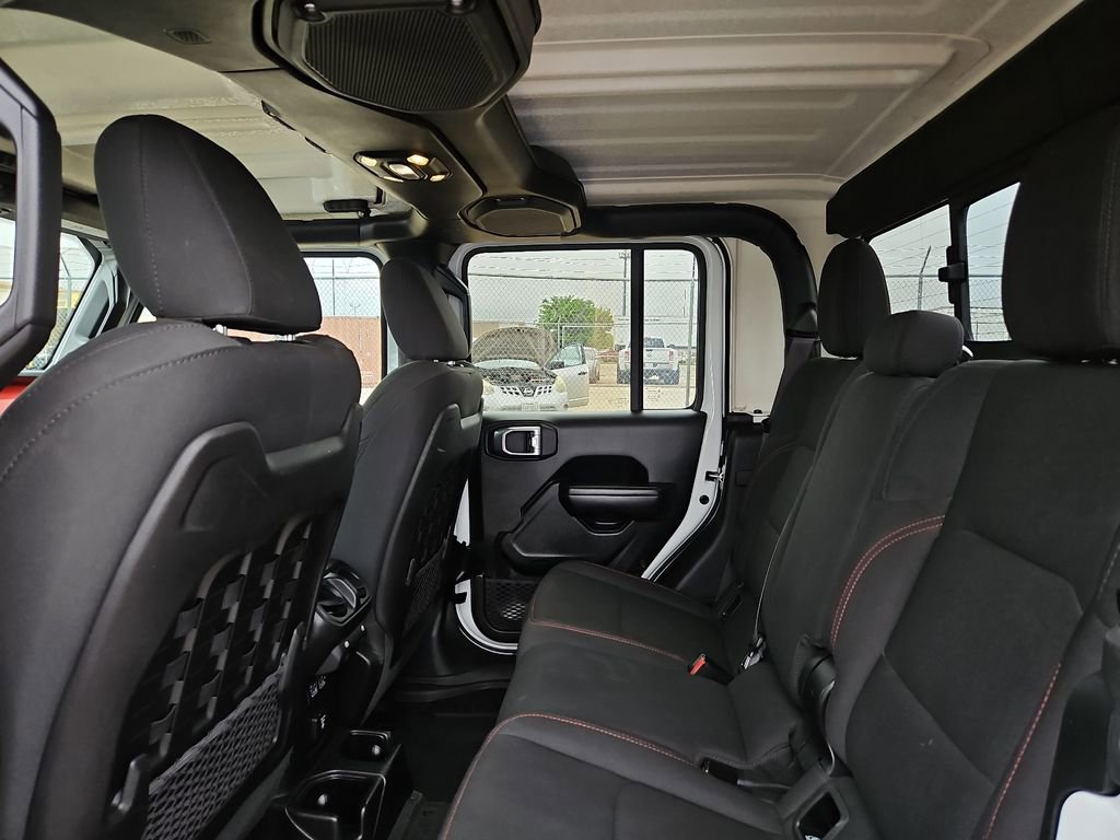 Used 2020 Jeep Gladiator Rubicon w/ Safety Group AWD/4WD image 19