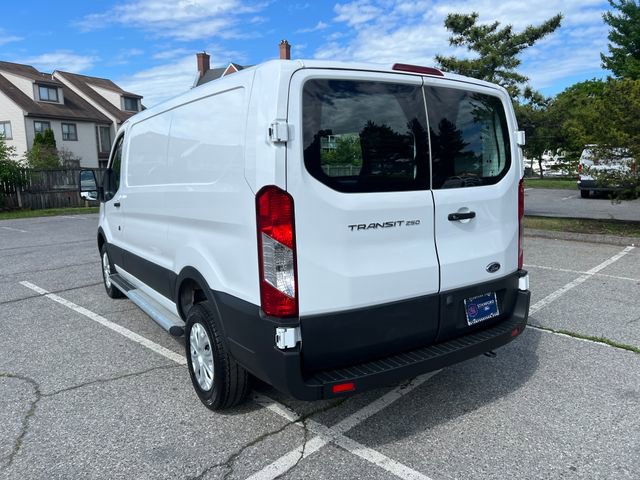 Used 2025 Ford Transit 250 Low Roof w/ Exterior Upgrade Package RWD image 8