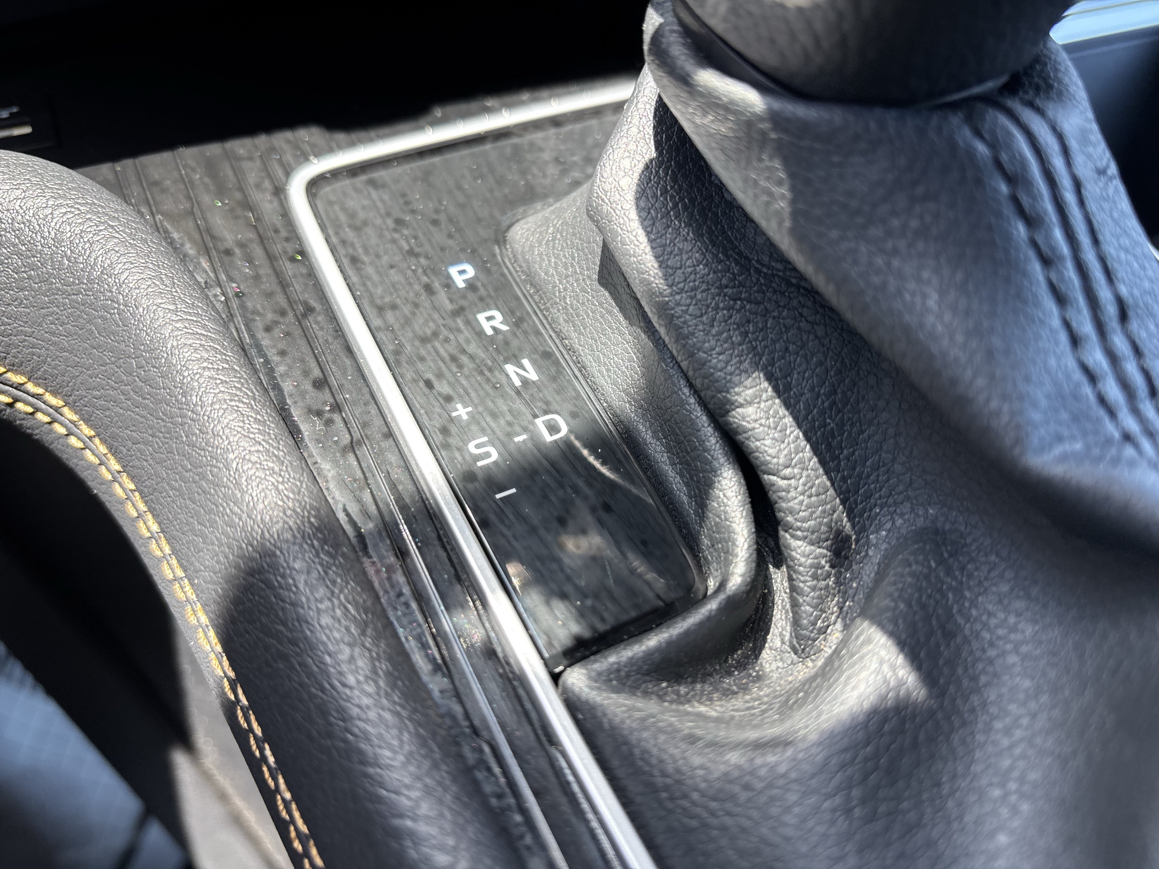 Used 2025 Toyota Sienna XLE Woodland Edition AWD/4WD image 32