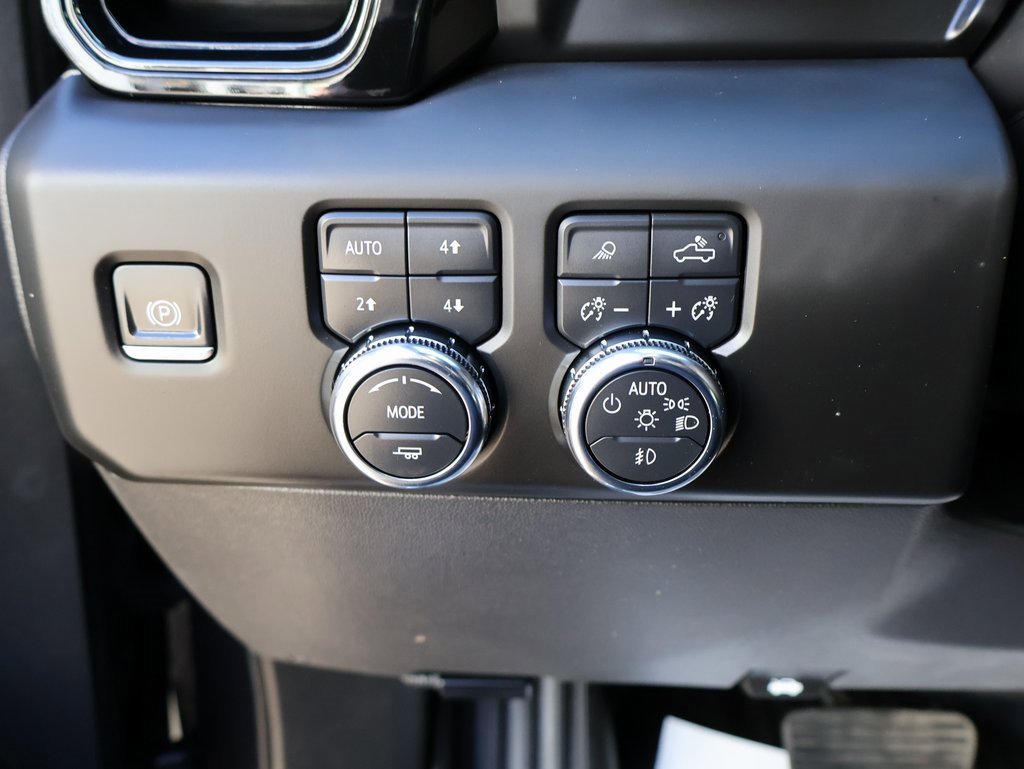 Used 2023 GMC Sierra 1500 AT4 w/ AT4 Premium Package image 41