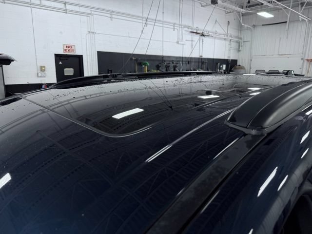 Used 2025 Chrysler Pacifica Limited FWD image 10