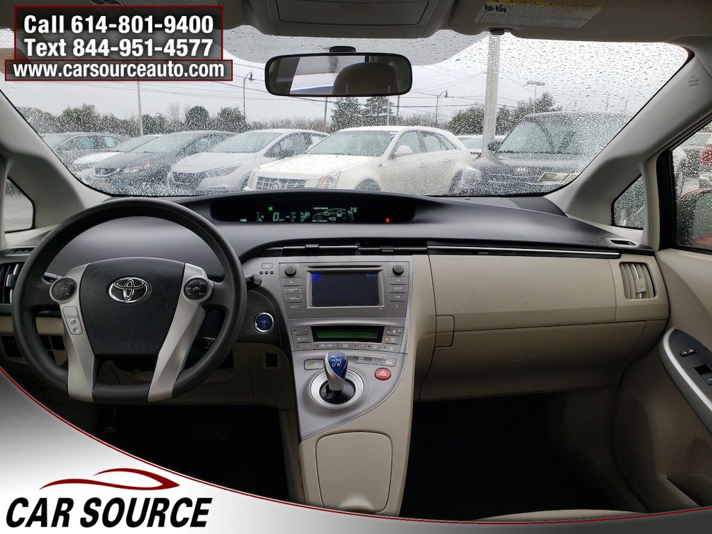 Used 2014 Toyota Prius Two image 10