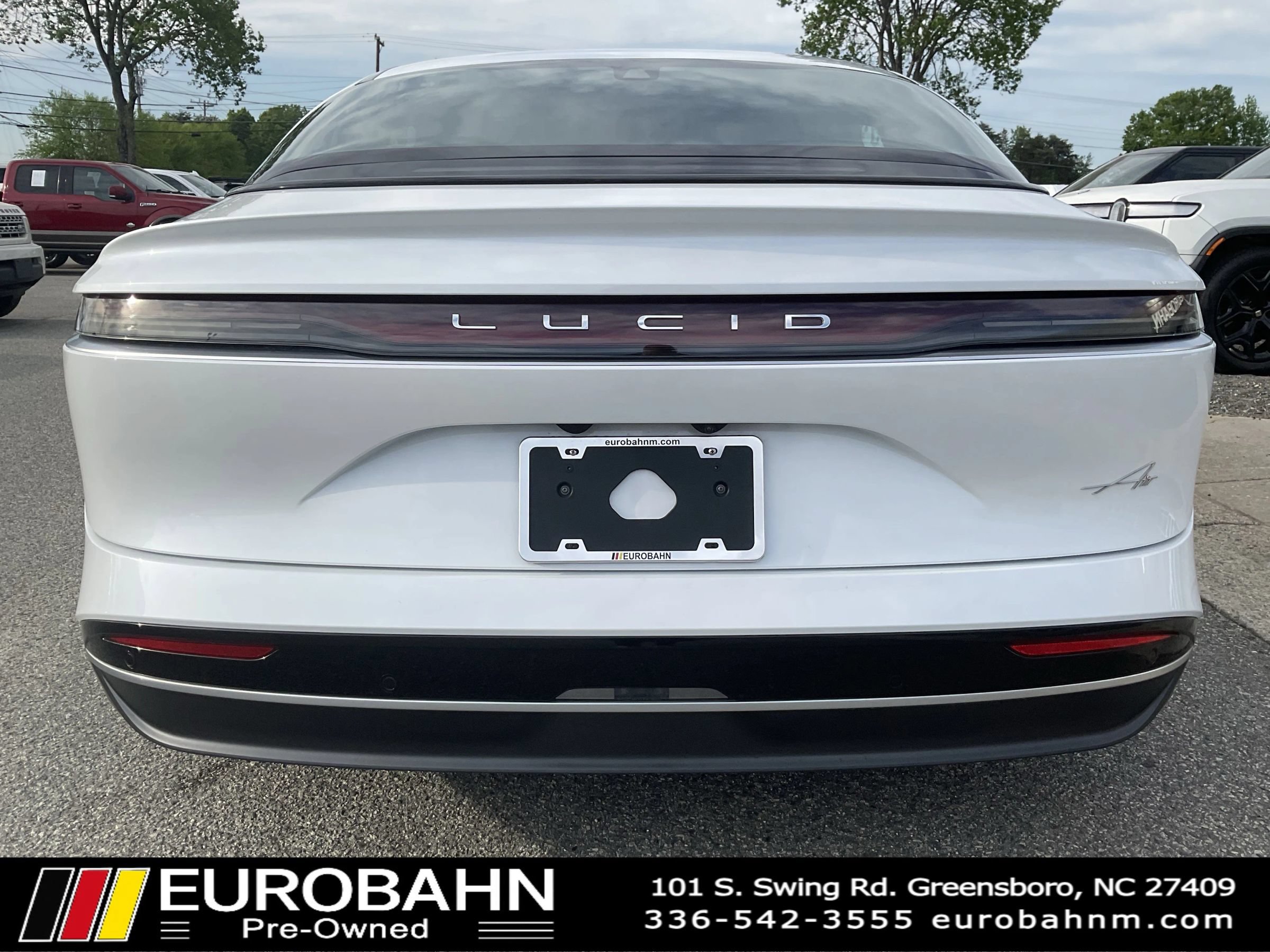 Used 2024 Lucid Air Pure RWD image 4