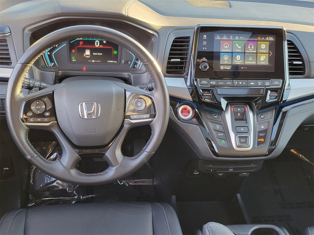 Used 2024 Honda Odyssey Touring image 4