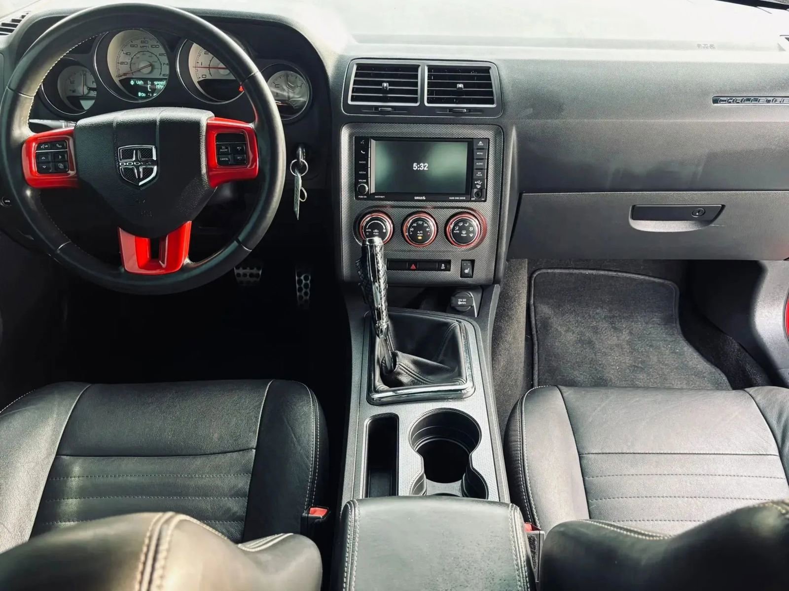 Used 2012 Dodge Challenger R/T Plus image 16