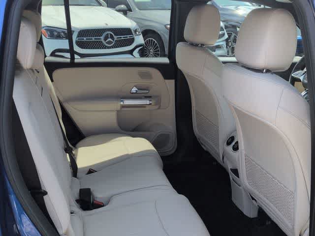 New 2026 Mercedes-Benz GLB 250 4MATIC image 21