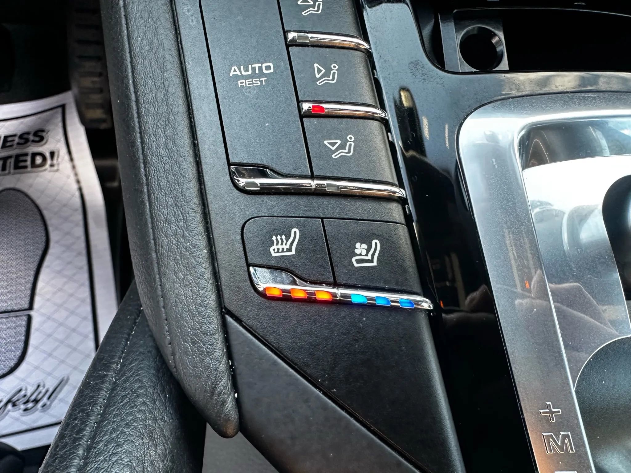 Used 2018 Porsche Cayenne AWD/4WD image 28