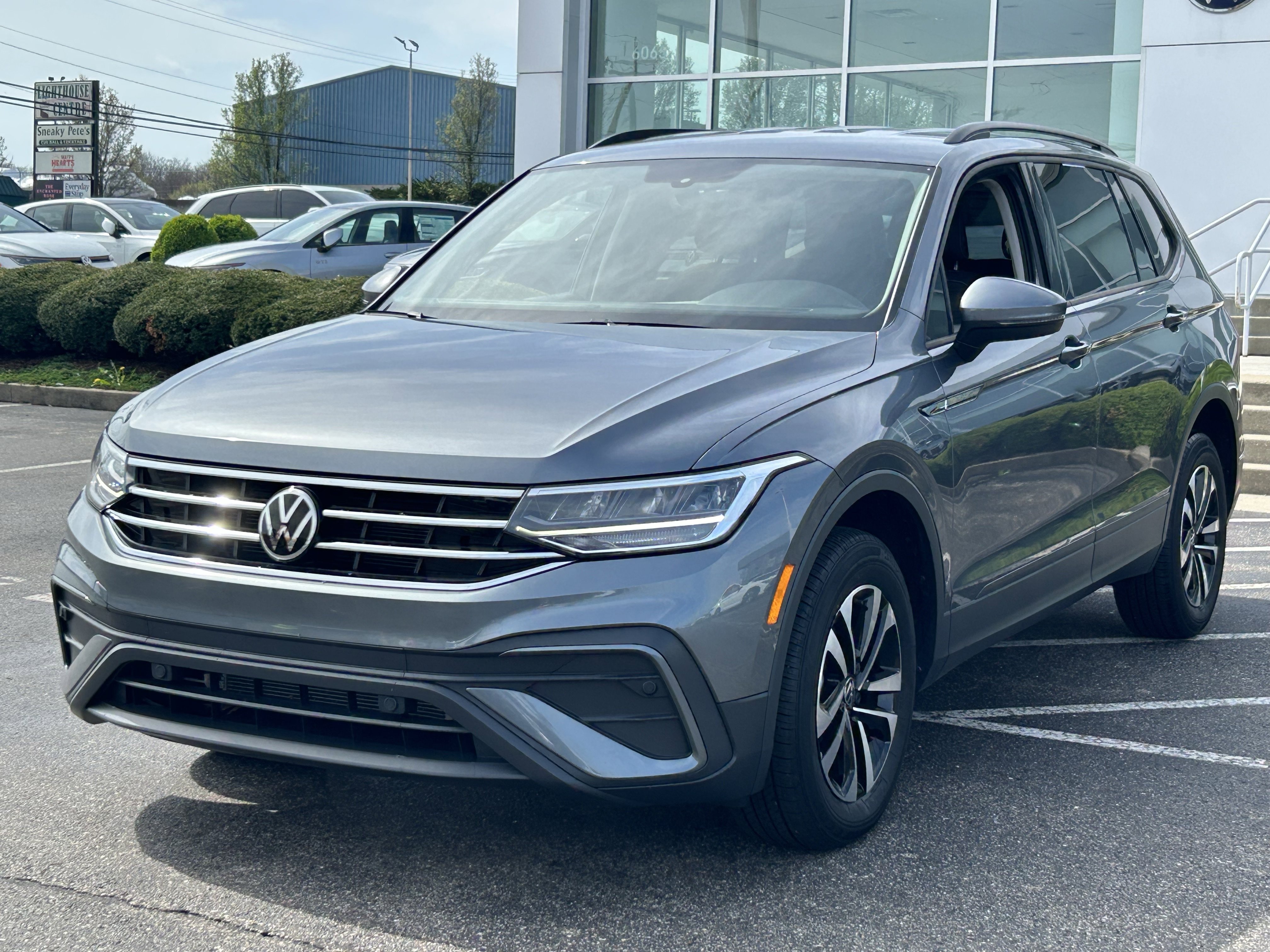 Certified 2023 Volkswagen Tiguan S image 3