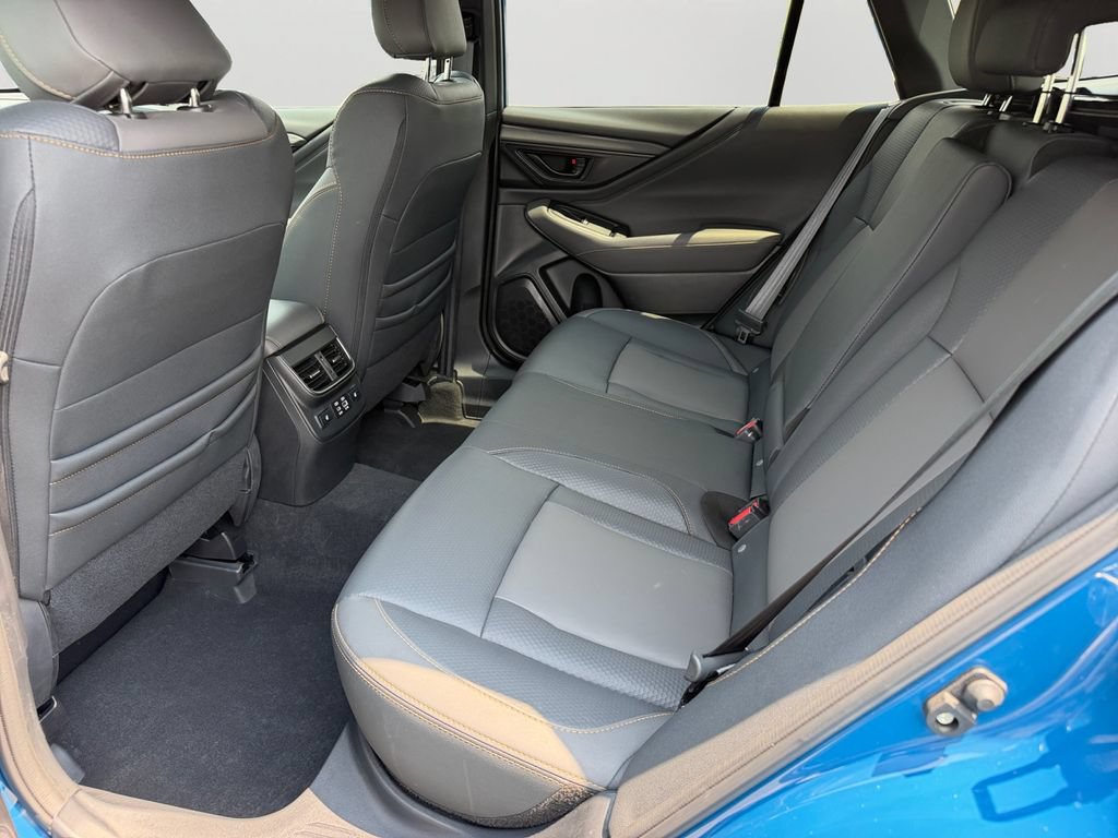 Used 2025 Subaru Outback Wilderness AWD/4WD image 12