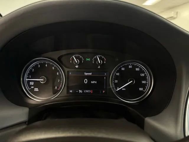 Used 2024 Buick Enclave Essence w/ Sport Touring Edition FWD image 20