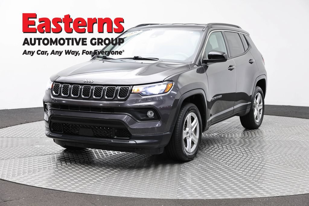 Used 2024 Jeep Compass Latitude