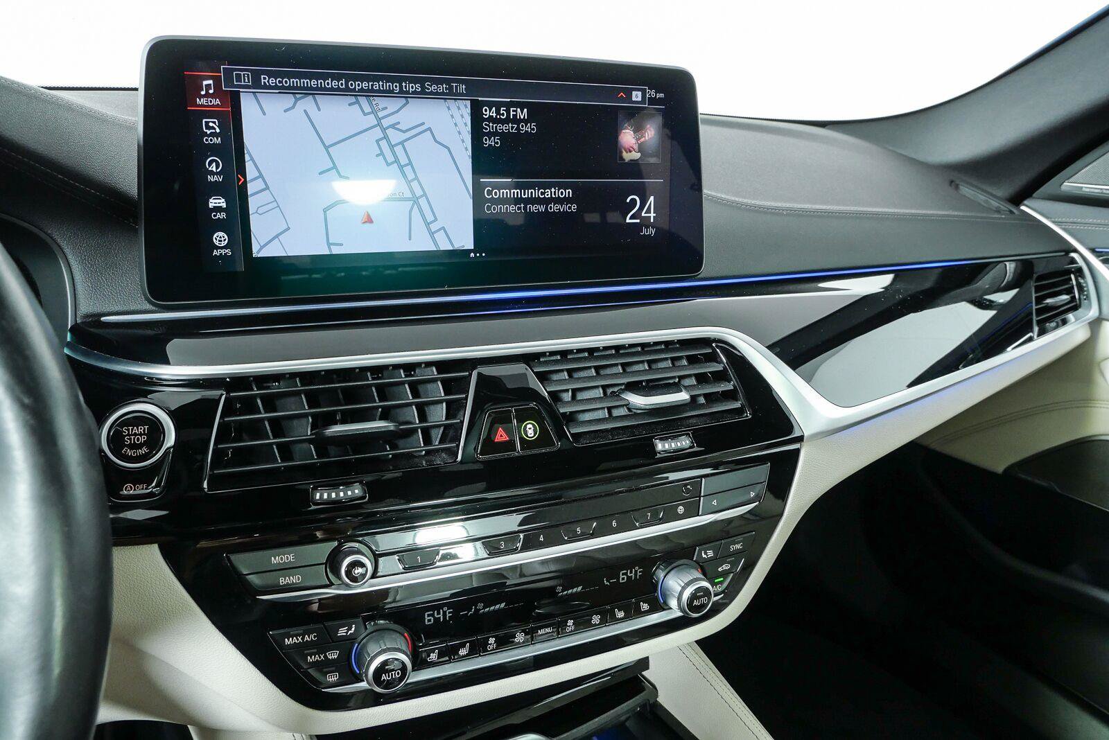 Used 2021 BMW M550i xDrive AWD/4WD image 13