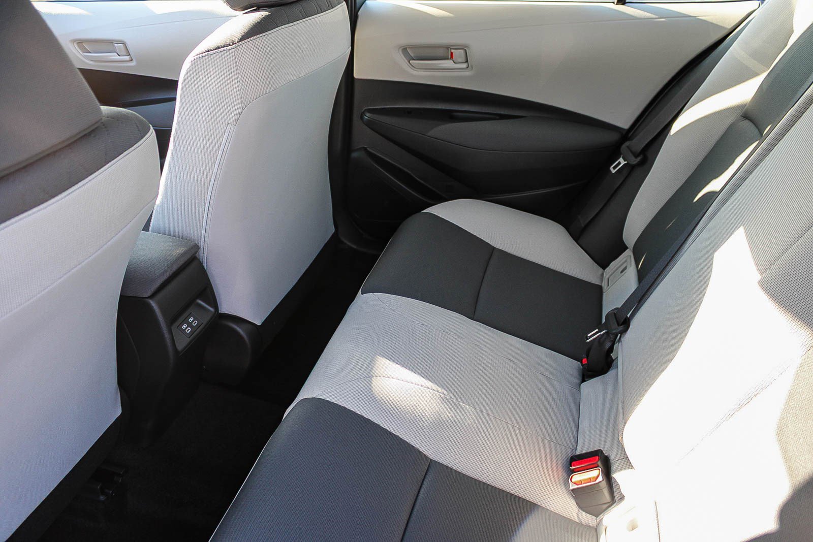 New 2026 Toyota Corolla LE FWD image 21
