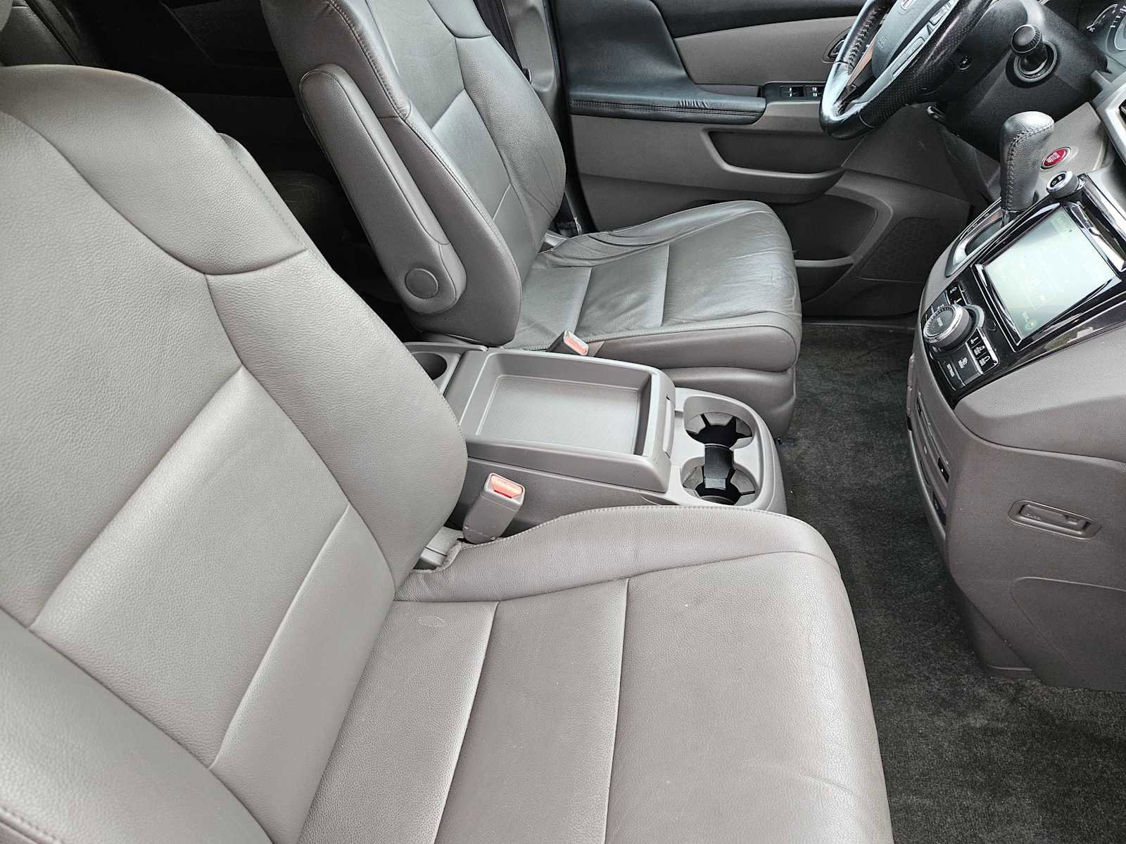 Used 2016 Honda Odyssey Touring image 14