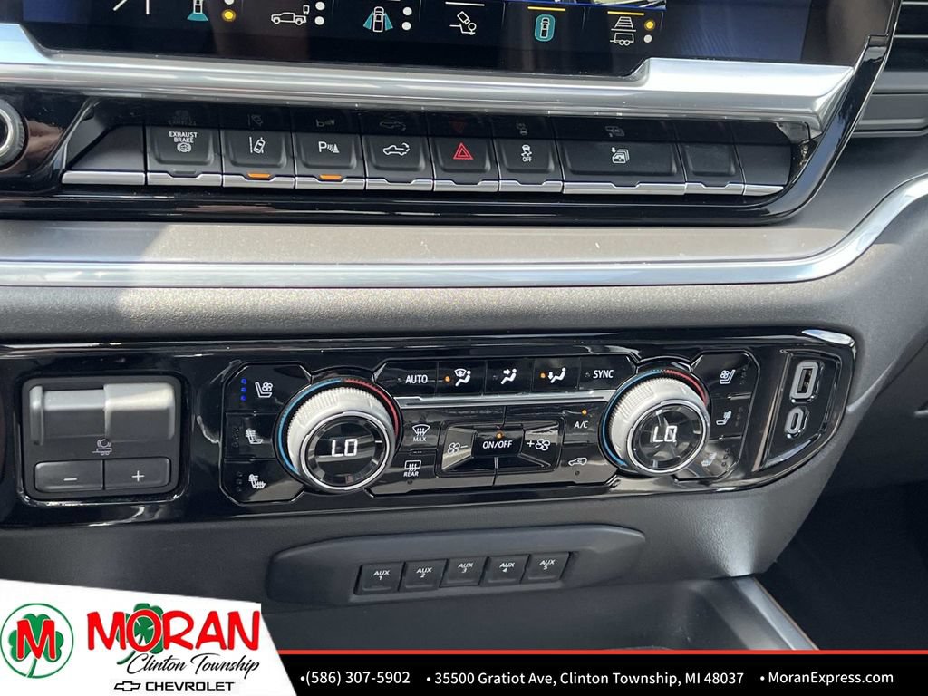 Certified 2026 Chevrolet Silverado 3500 High Country w/ Technology Package AWD/4WD image 26