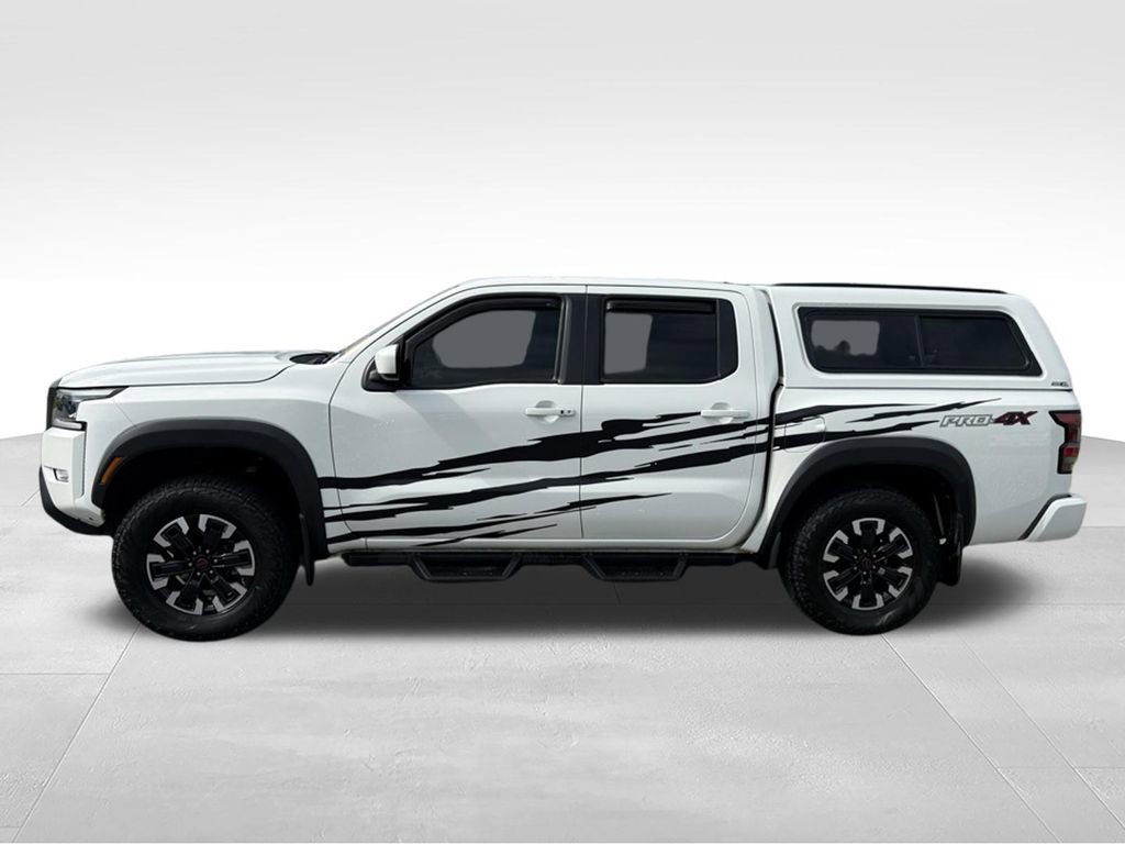 Used 2023 Nissan Frontier PRO-4X w/ Tow Package AWD/4WD image 2