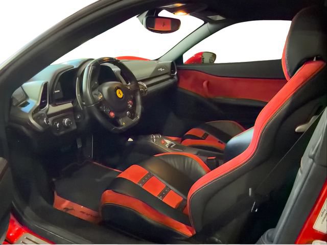 Used 2014 Ferrari 458 Italia Coupe RWD image 9