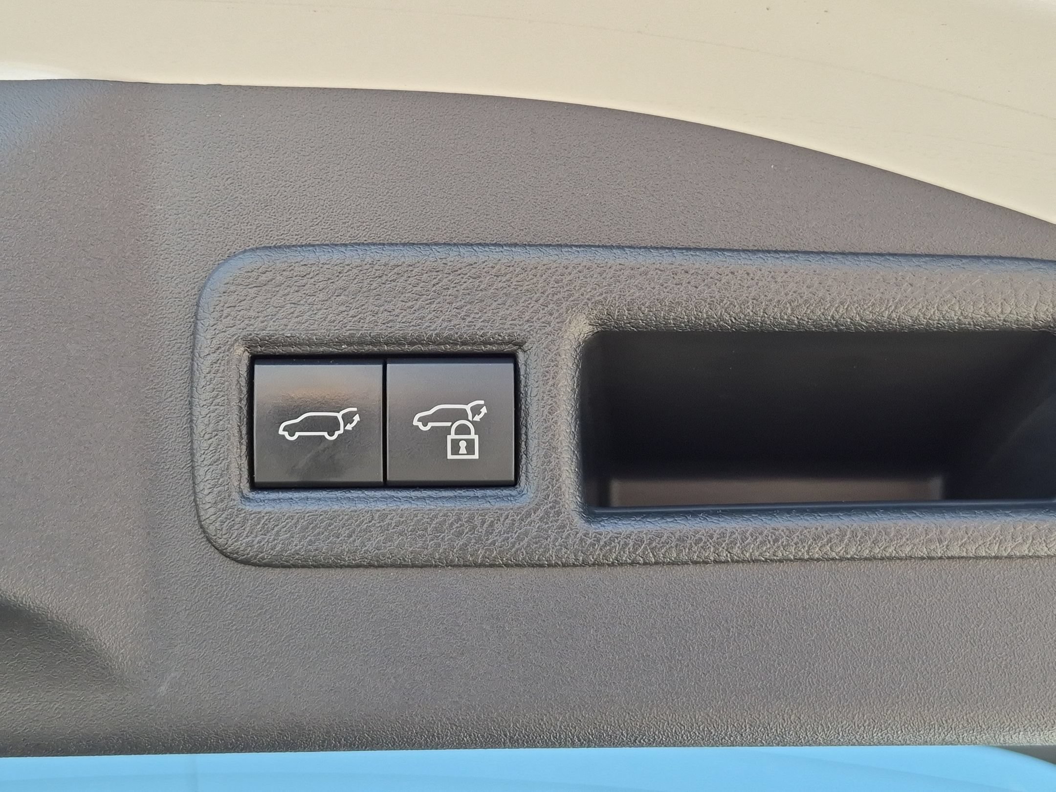 Certified 2023 Subaru Solterra AWD image 23