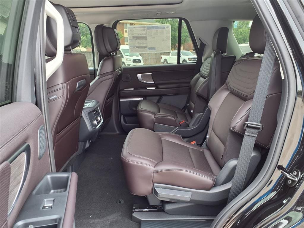 New 2026 Ford Expedition Platinum w/ Platinum Ultimate Package AWD/4WD image 21