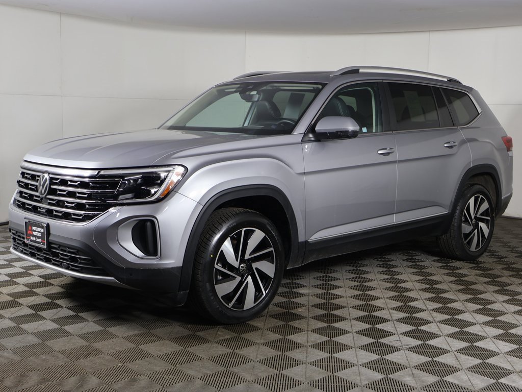 Used 2024 Volkswagen Atlas SEL image 12