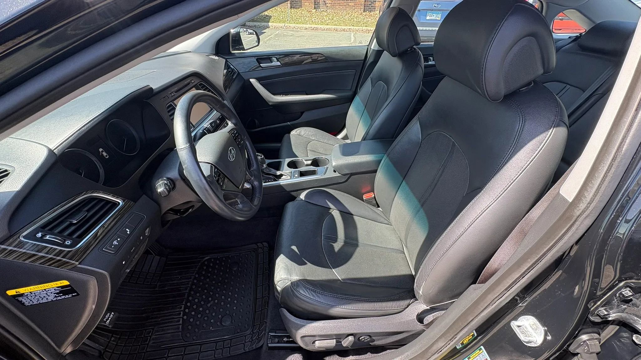 Used 2016 Hyundai Sonata Limited w/ Option Group 04 image 20