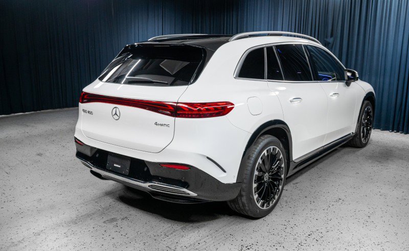 New 2026 Mercedes-Benz EQS 400 4MATIC SUV image 5