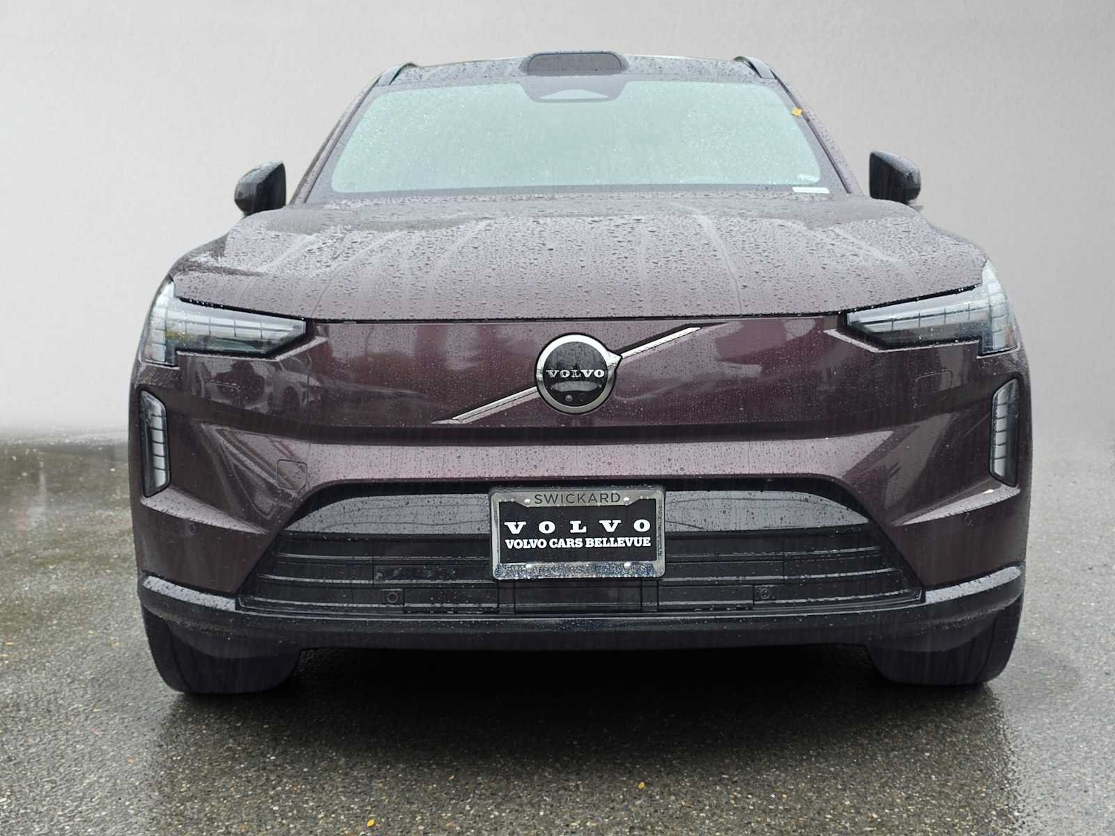 Certified 2025 Volvo EX90 Plus AWD/4WD image 9