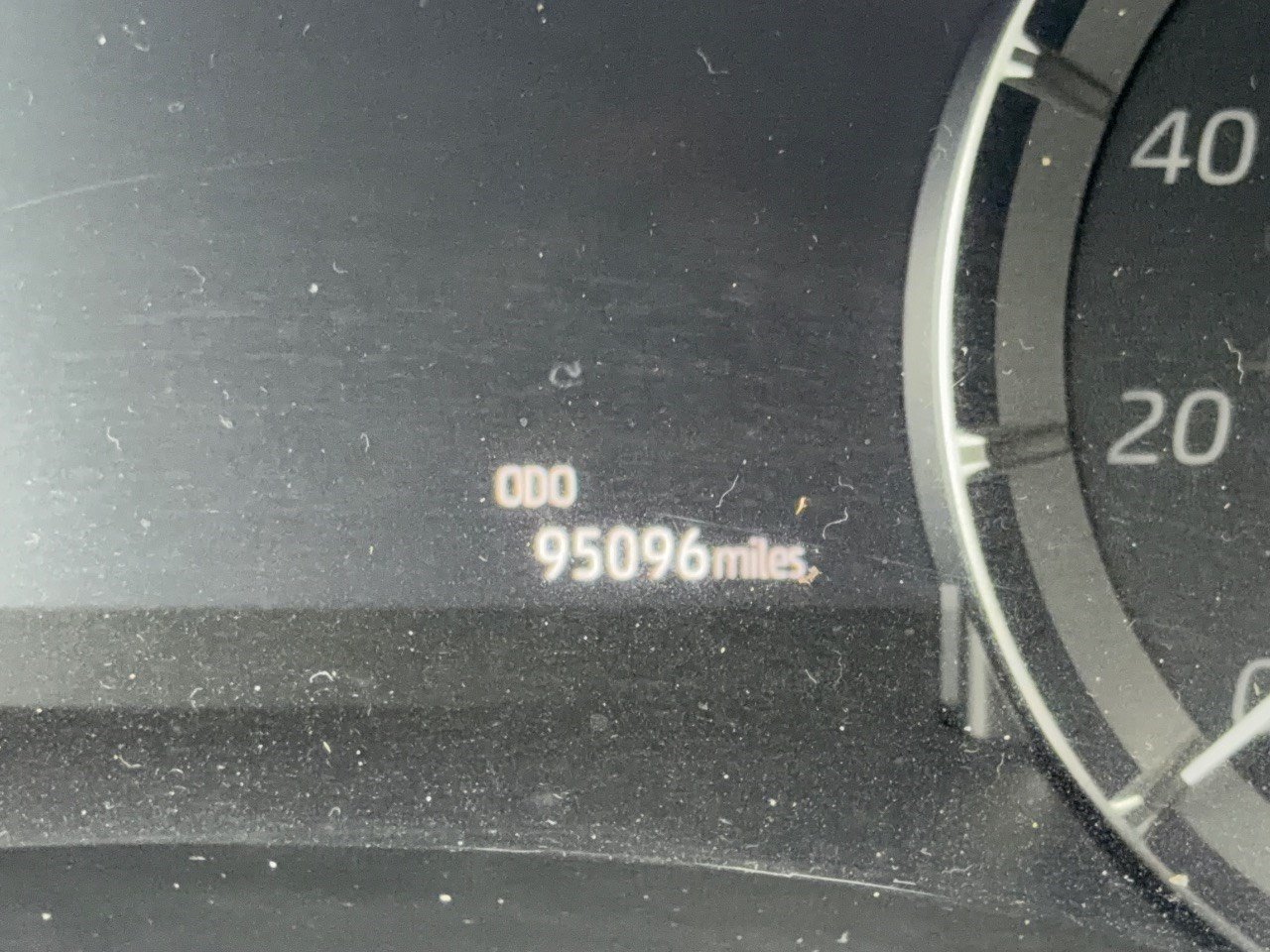 Used 2021 Toyota Highlander XLE AWD/4WD image 26
