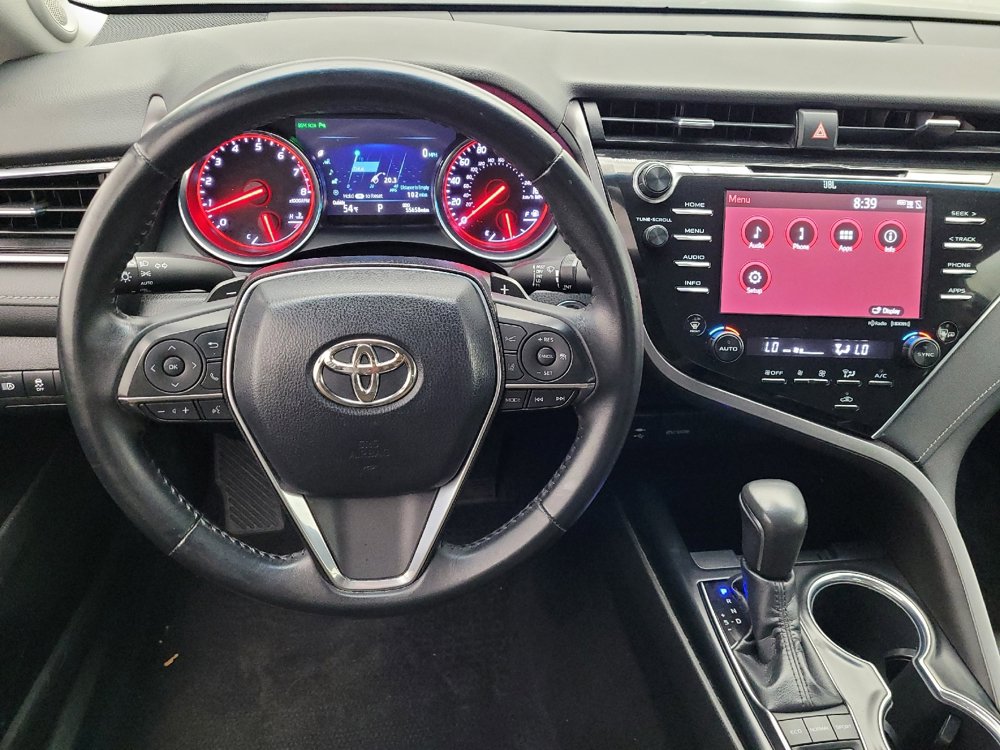 Used 2018 Toyota Camry XSE image 22