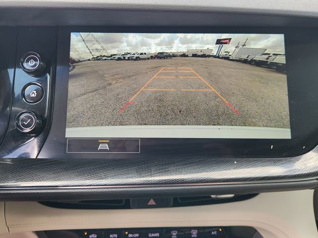 Used 2023 Buick Envision Essence image 17