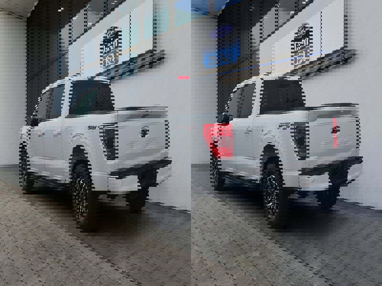 Certified 2023 Ford F150 XLT w/ Equipment Group 302A High image 5