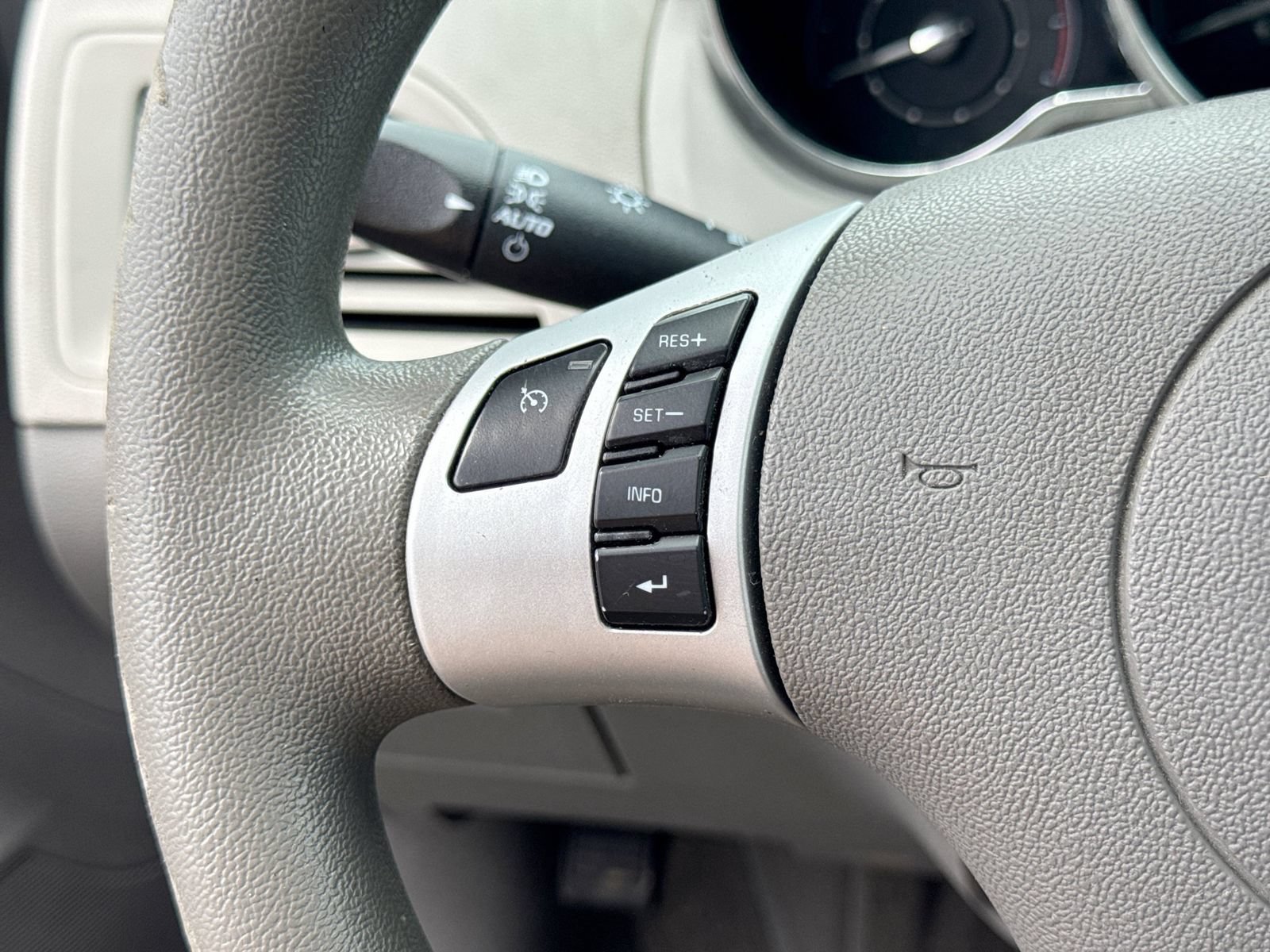 Used 2009 Chevrolet Malibu LS FWD image 23