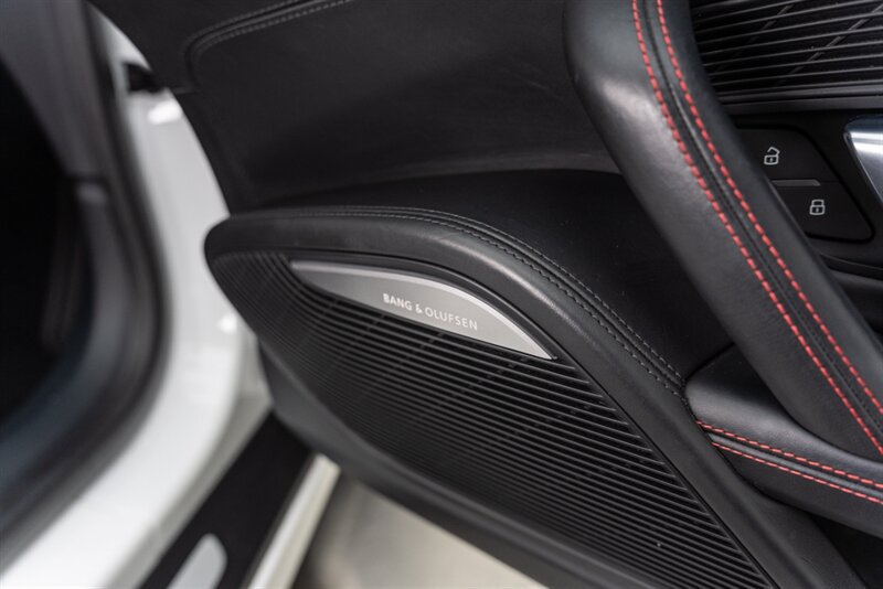Used 2017 Audi R8 V10 AWD/4WD image 57